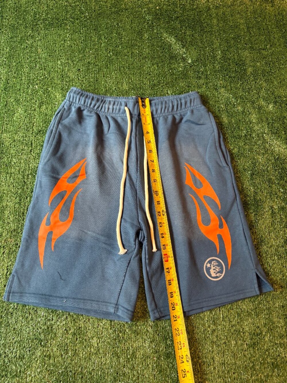 Hellstar Flame Graphic Shorts Blue NWT - Picture 5 of 6